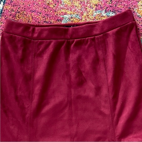 NWT Jason Wu | Women’s Burgundy Faux Suede A-Line Elastic Waist Midi Skirt Sz S - Picture 7 of 12
